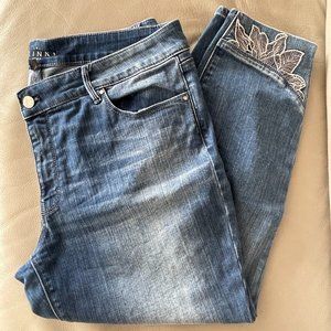 WHBM crop jeans mid-rise